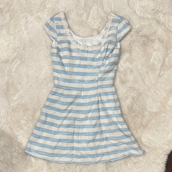 Lilly Pulitzer Dress Size 8 - Picture 2 of 3